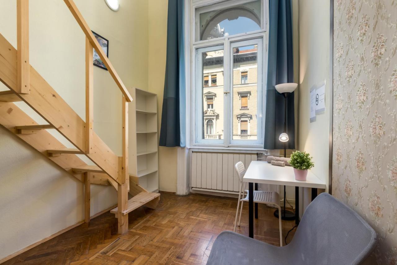 Budapest Three Cats Hostel Dış mekan fotoğraf