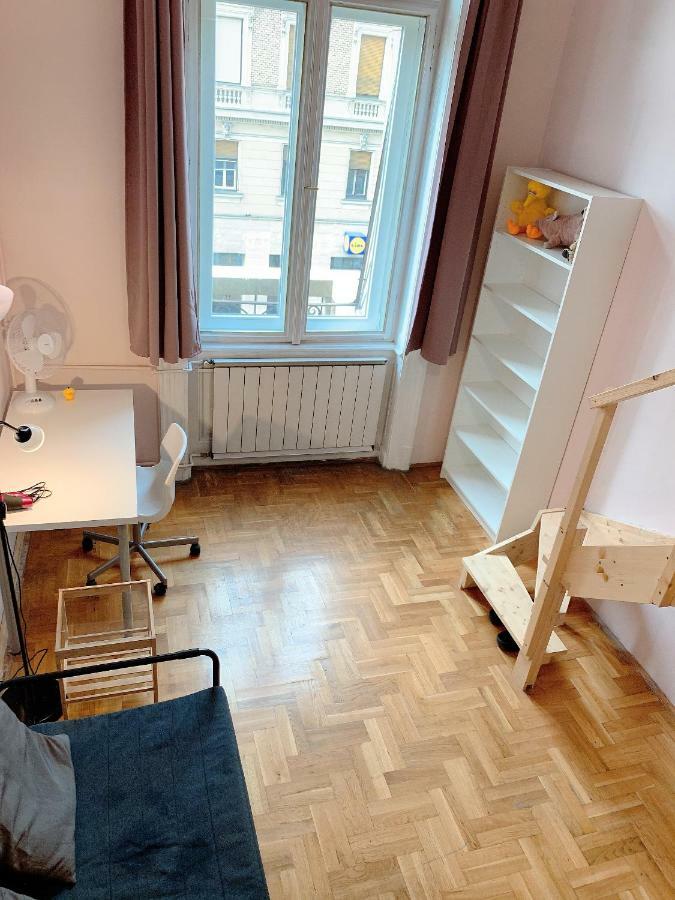 Budapest Three Cats Hostel Dış mekan fotoğraf